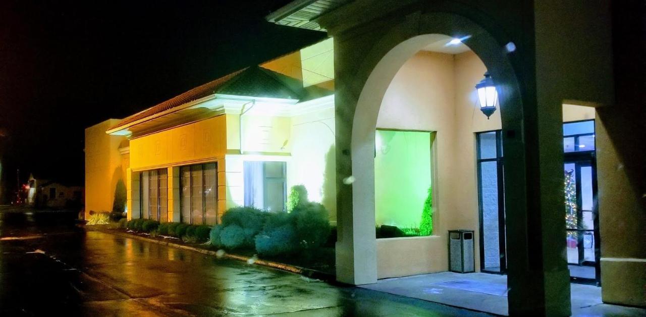 Bel-Aire Hotel Lake Erie Εξωτερικό φωτογραφία